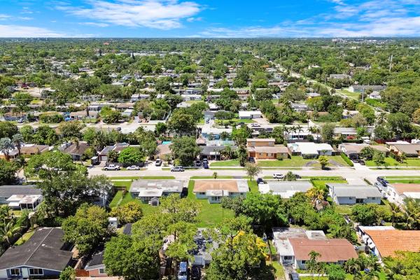 Riverland Village, 3140 SW 21st St, Fort Lauderdale, Florida 33312, image 1