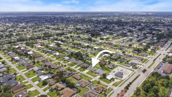 Bayshore Heights, 380 SW Donna Ter, Port St. Lucie, Florida 34984, image 1