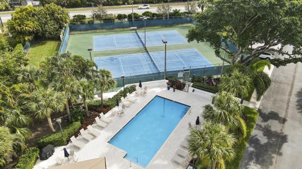 Grand Bay At Oak Harbour, 12 Grand Bay Cir, Juno Beach, Florida 33408, image 1