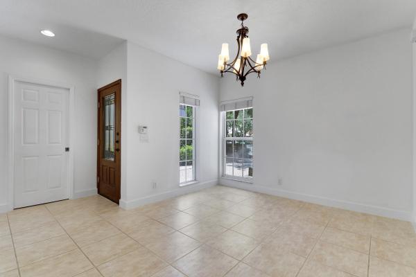 Grand Bay At Oak Harbour, 12 Grand Bay Cir, Juno Beach, Florida 33408, image 2