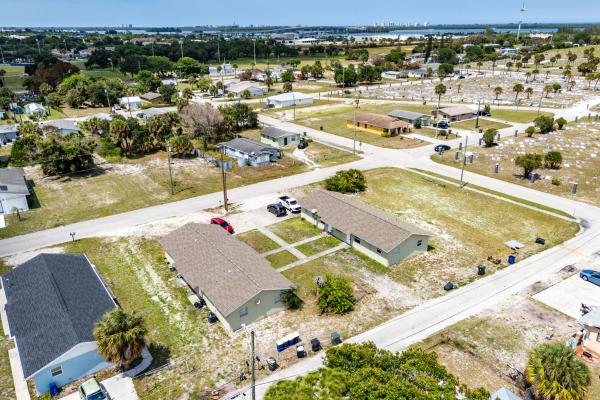 Fort Pierce Residential, 1205 Ave K, Fort Pierce, Florida 34950, image 2