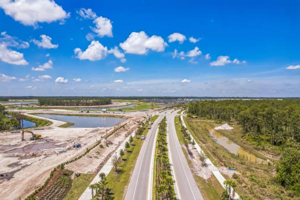 5453 NW Camberly Ct, Port St. Lucie, Florida 34987, image 2