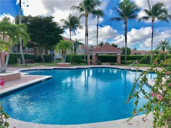 7864 Sonoma Springs Cir #104, Lake Worth, Florida 33463, image 3
