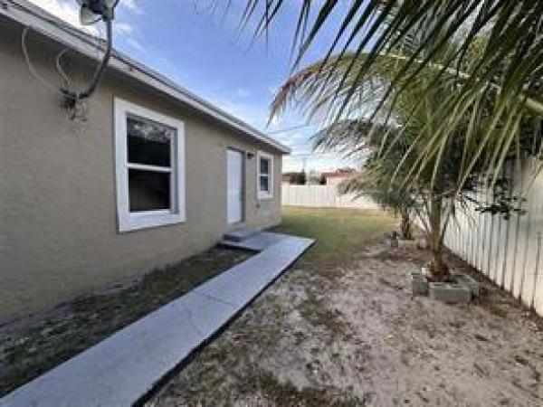 College, 728 SW 6th St #1-2, Dania Beach, Florida 33004, image 2