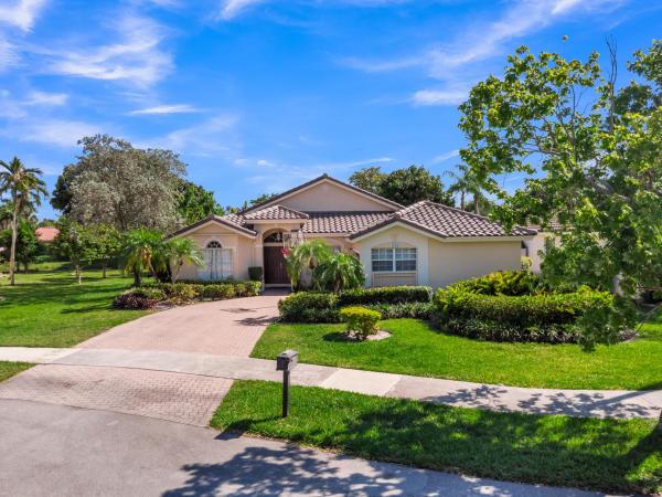 Bermuda Cove, 4010 NW 54th Ct, Coconut Creek, Florida 33073, image 2