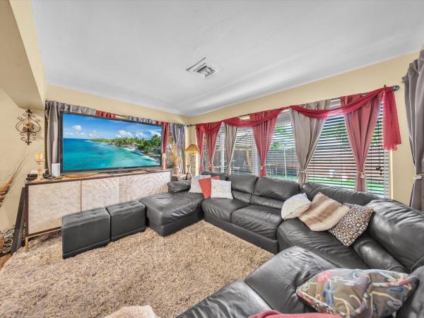 Melrose Park, 721 SW 38th Ave, Fort Lauderdale, Florida 33312, image 3