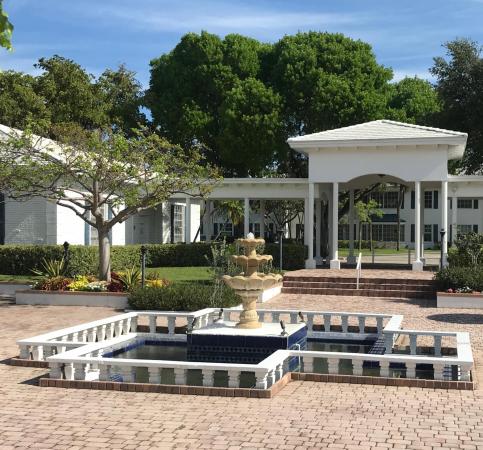 Imperial Point Colonnades, 2210 NE 67th St #1211, Fort Lauderdale, Florida 33308, image 1