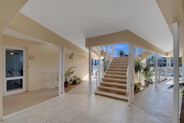 Villa Sorrento, 2864 NE 33rd Ct #105, Fort Lauderdale, Florida 33306, image 1