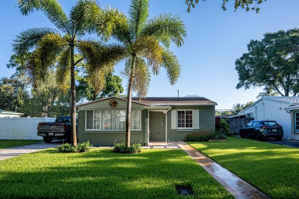 Croissant Park, 515 SW 18th St, Fort Lauderdale, Florida 33315, image 1