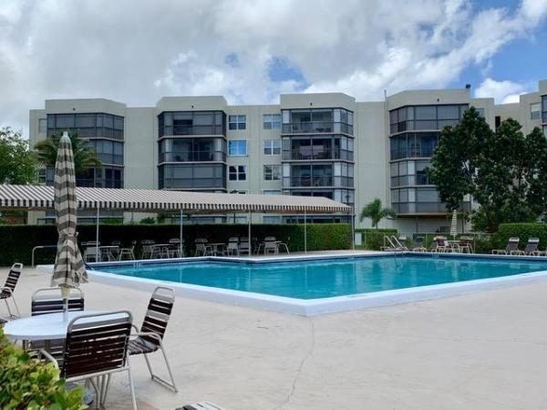 Boca Teeca, 6400 NW 2nd Ave #4170, Boca Raton, Florida 33487, image 2