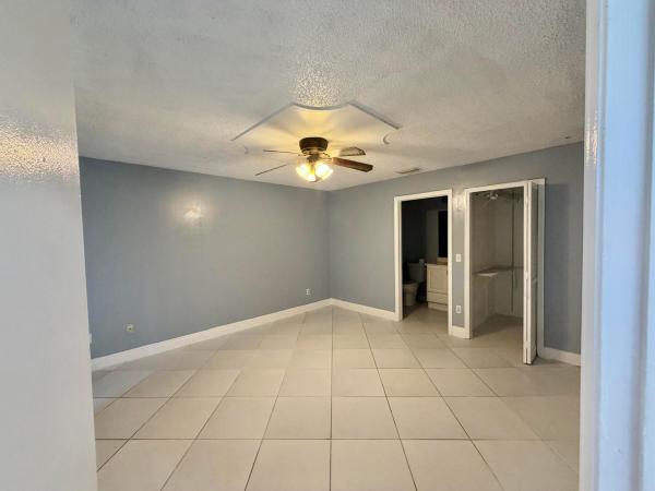 5072 Arbor Glen Cir, Lake Worth, Florida 33463, image 3