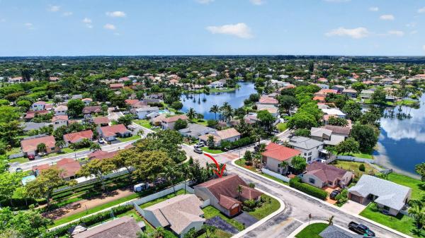 Blue Ridge, 13970 Oaklawn Pl, Davie, Florida 33325, image 2