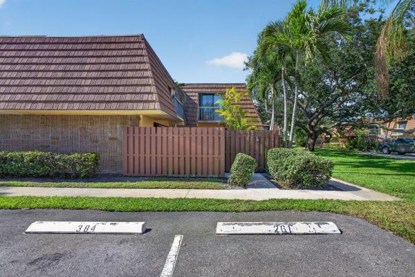 Jupiter Plantation, 825 Center St #50A, Jupiter, Florida 33458, image 2