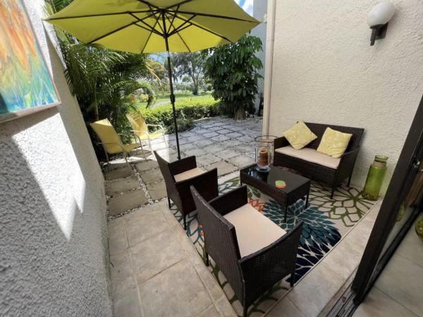 Bridgewood Townhouses At Boca West Country Club, 1002 Bridgewood Pl, Boca Raton, Florida 33434, image 1
