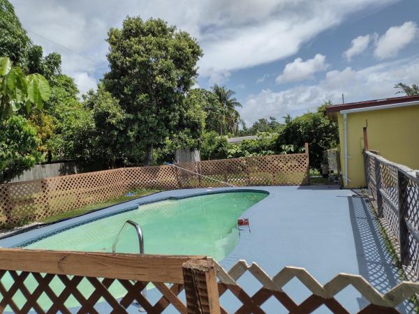 Gramercy Park, 5911 Barbados Way E, West Palm Beach, Florida 33407, image 1