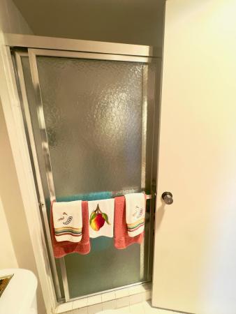 Winston Towers 100, 250 174th St #2012, Sunny Isles Beach, Florida 33160, image 2