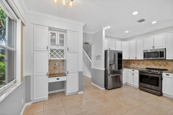 6283 Shadow Tree Ln, Lake Worth, Florida 33463, image 1