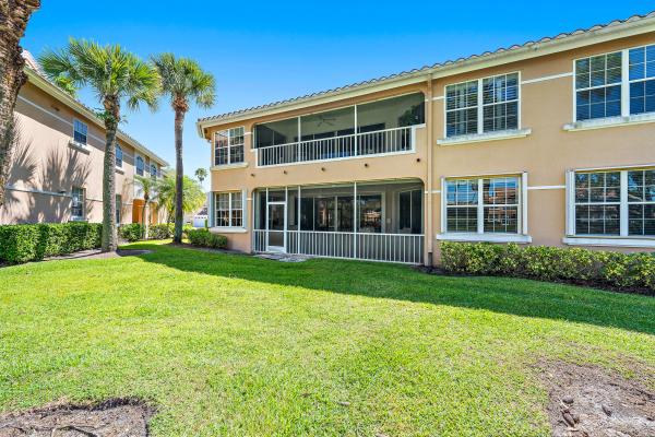 120 Legendary Cir, Palm Beach Gardens, Florida 33418, image 3