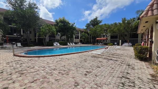 Barcelona North, 257 S Cypress Rd #408, Pompano Beach, Florida 33060, image 3