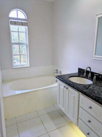 Cambridge At Abacoa, 143 Middlebury Dr, Jupiter, Florida 33458, image 2