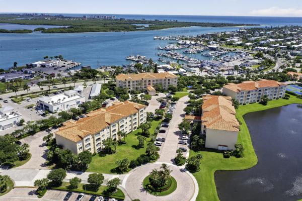 Harbour Isle East, 37 E Harbour Isle Dr Dr #106, Fort Pierce, Florida 34949, image 1