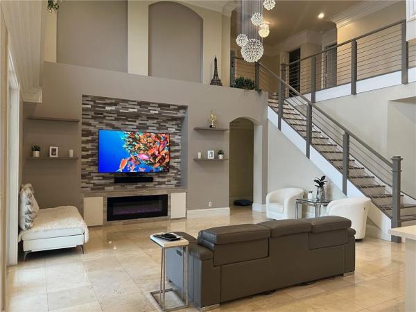 Isles At Weston, 3766 W Gardenia Ave, Weston, Florida 33332, image 1