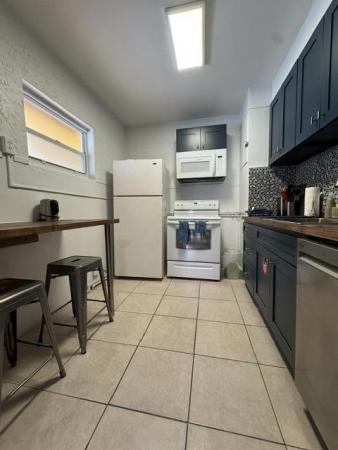 Hollywood Beach, 300 Georgia St #1-5, Hollywood, Florida 33019, image 2