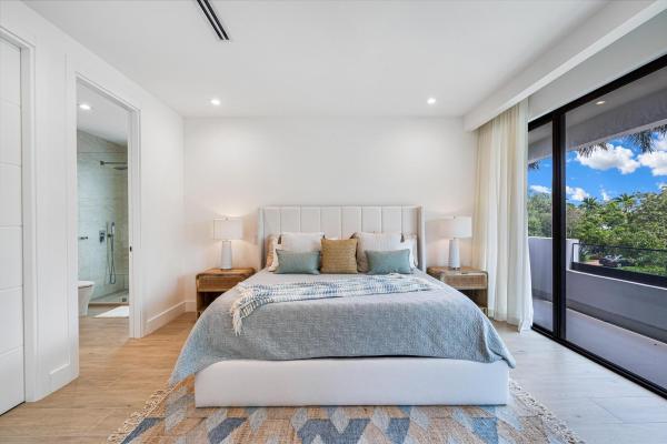 Victoria Highlands, 719 N Victoria Park Rd, Fort Lauderdale, Florida 33304, image 1