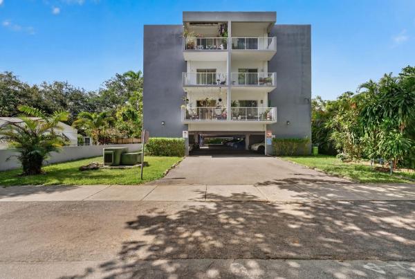 Heritage, 645 NE 121st St #403, North Miami, Florida 33161, image 3