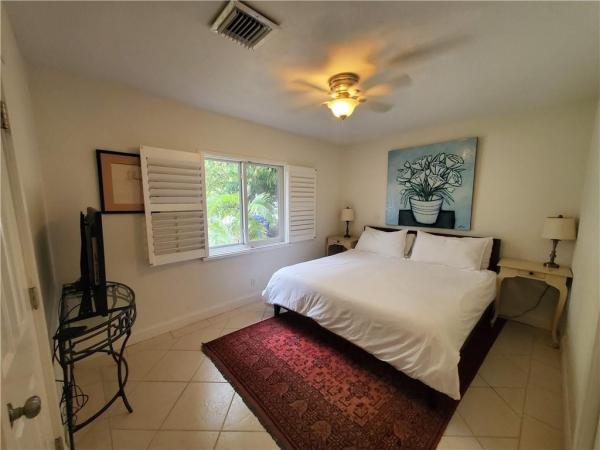 Blue Water Beach, 3204 NE 6th St #1-2, Pompano Beach, Florida 33062, image 1
