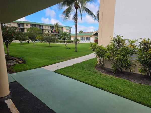 Hampton Gardens, 808 SE 7th St #101, Deerfield Beach, Florida 33441, image 2
