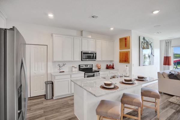 Lake Cove Of Lake Worth, 1905 Vernon St #TOP FLOOR, Lake Worth Beach, Florida 33460, image 2