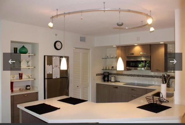 Mirabella Villas, 808 Villa Cir, Boynton Beach, Florida 33435, image 2