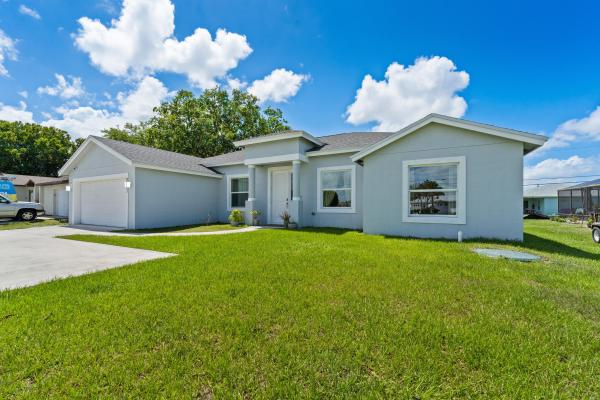 Palm Trails, 981 SW California Blvd, Port St. Lucie, Florida 34953, image 1