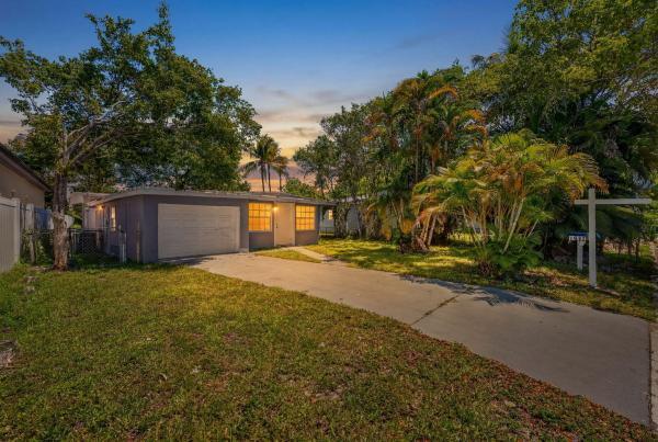 Washington Park, 2917 NW 7th Ct, Fort Lauderdale, Florida 33311, image 3