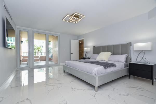 Mizner Court, 120 SE 5th Ave #321, Boca Raton, Florida 33432, image 1