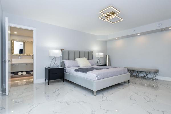Mizner Court, 120 SE 5th Ave #321, Boca Raton, Florida 33432, image 2