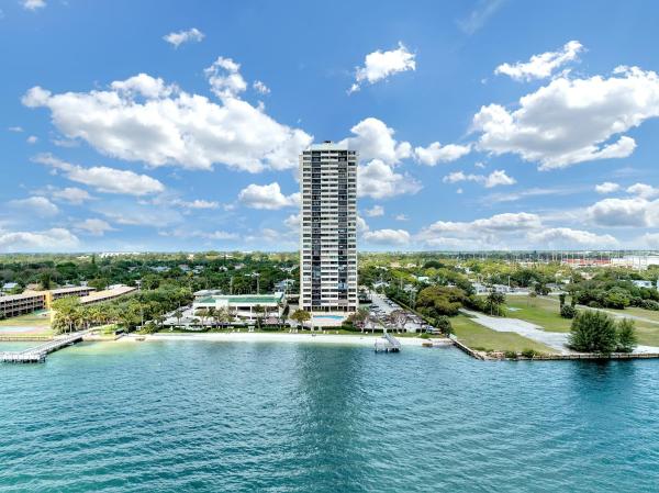 The Palm Beach House, 5600 N Flagler Dr #1605, West Palm Beach, Florida 33407, image 3