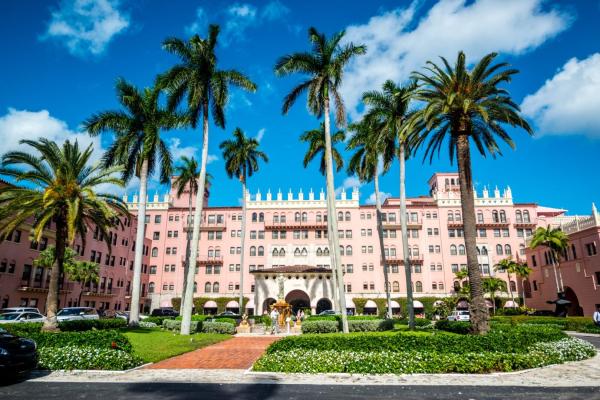 Mizner Court, 100 SE 5th Ave #106, Boca Raton, Florida 33432, image 1