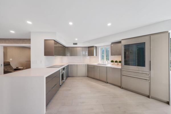 Mizner Court, 100 SE 5th Ave #106, Boca Raton, Florida 33432, image 2