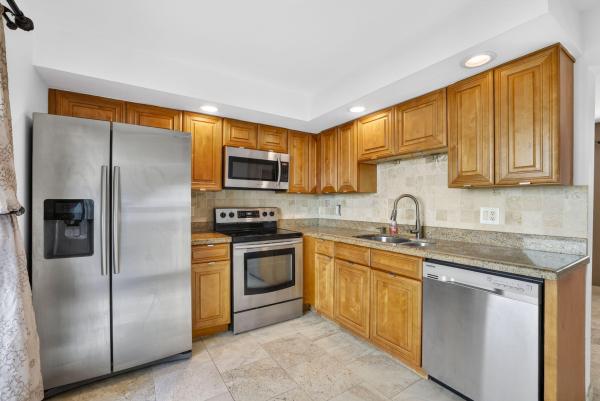 Lighthouse Dunes, 3221 NE 15th St, Pompano Beach, Florida 33062, image 1