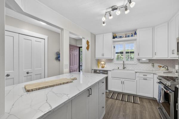 Southwind Circle, 327 Southwind Dr #203, North Palm Beach, Florida 33408, image 3