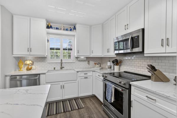 Southwind Circle, 327 Southwind Dr #203, North Palm Beach, Florida 33408, image 2