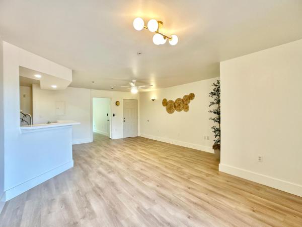 Hypoluxo's Mariner's Cay, 700 Scotia Dr #305, Hypoluxo, Florida 33462, image 1