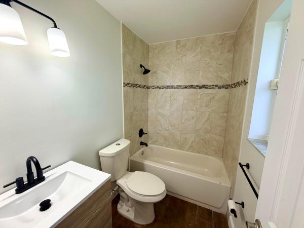 Collier City, 2811 NW 8th St, Pompano Beach, Florida 33069, image 1