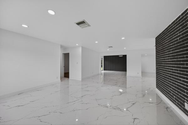 Jenada Villas, 2740 NW 9th Ln, Wilton Manors, Florida 33311, image 1