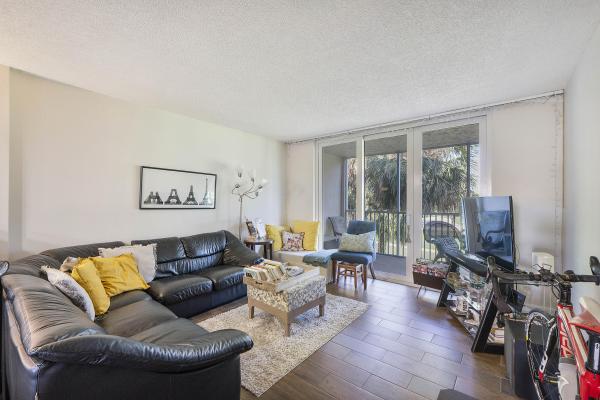 Coronado At Jacaranda, 250 Jacaranda Dr #308, Plantation, Florida 33324, image 1