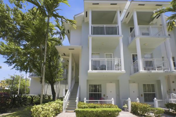 The Village At Sailboat Bend, 232 SW 14th Ave, Fort Lauderdale, Florida 33312, image 2