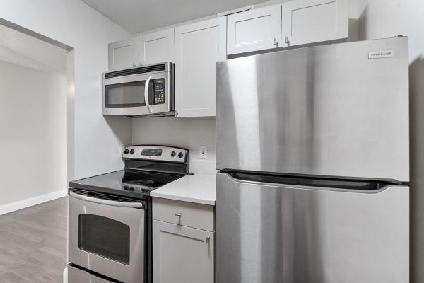 Cross Creek, 1500 N Congress Ave #C19, West Palm Beach, Florida 33401, image 2