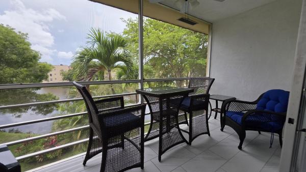 Sunrise Lakes 3, 9301 Sunrise Lakes Blvd #306, Sunrise, Florida 33322, image 3